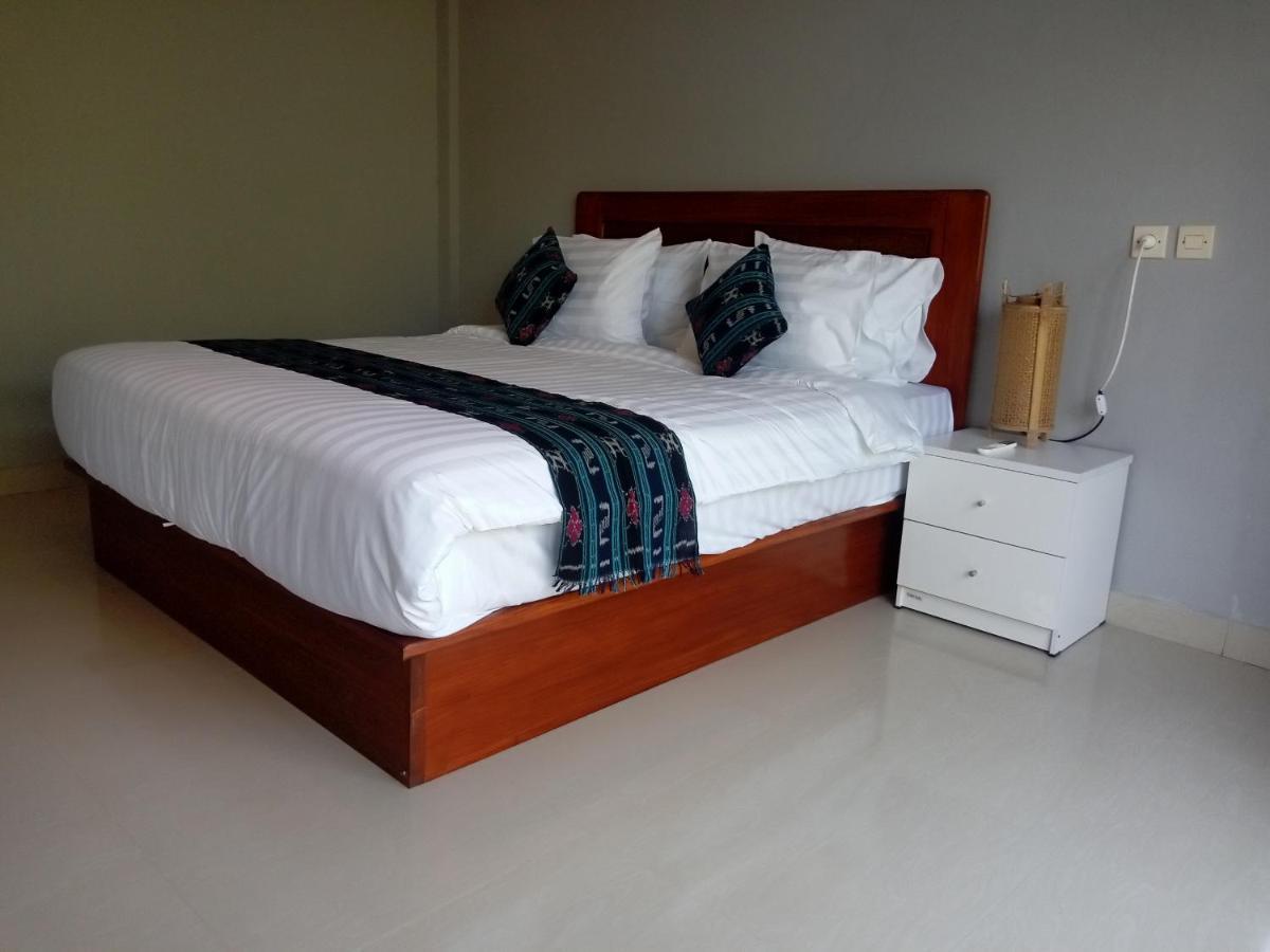 Warm Villas Lombok Kuta  Экстерьер фото
